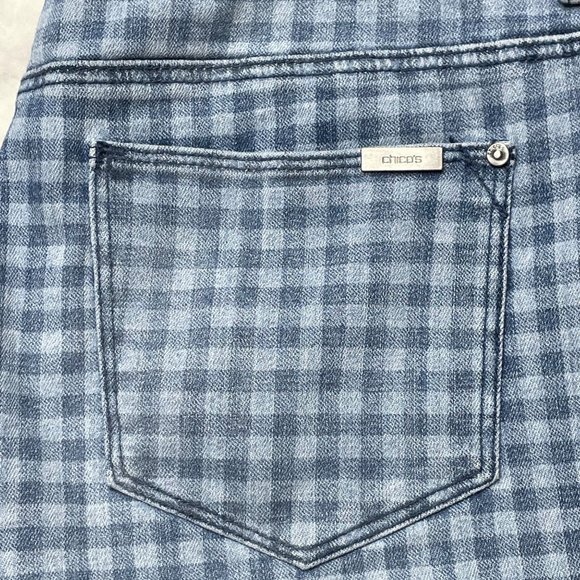 Chico’s 8 So Slimming Girlfriend Crop jeans blue gingham - Picture 7 of 9